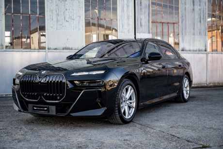 Limousinen Service - BMW 740 Seitenansicht
