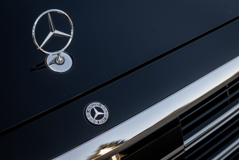 Mercedes S-Klasse Limousinen Service - Mercedes S-Klasse Stern